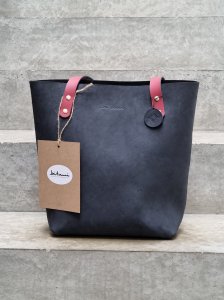 galerie/001 Taschen/001 Alia/resized/T0117 (2022-02-09) 01_small.jpg